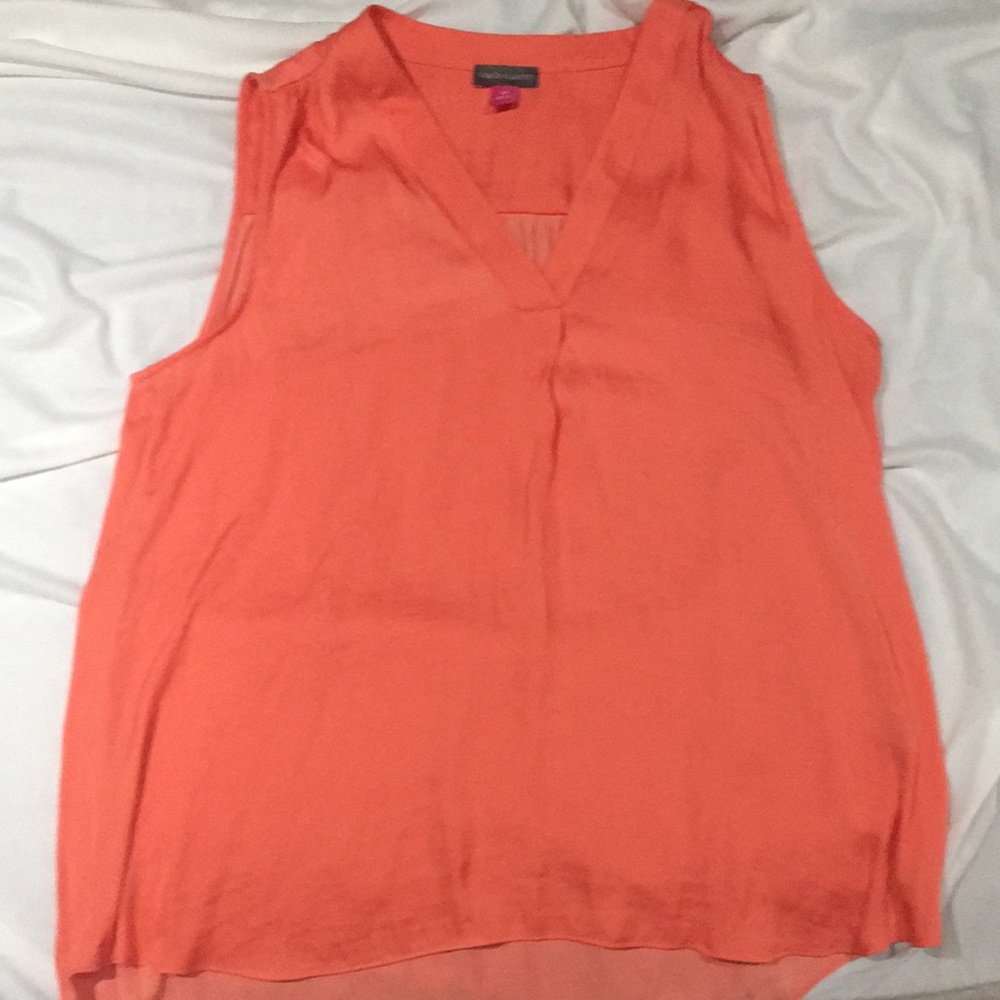 Vince Camuto top